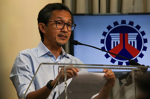 Marcos orders Dizon to ‘clean sweep’ DPWH