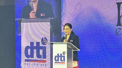 Trade Secretary Cristina Roque