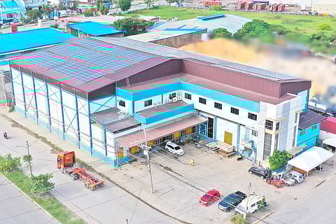 Artico Mandaue is strategically located in Mandaue City, only five minutes away from the Port of Cebu.
