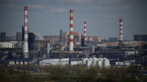 Ukrainian drones strike a Russian top oil refinery
