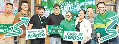 Grab Philippines Vice President for Cities CJ Lacsican, together with representatives from the Angeles City LGU, DICT, and the local merchant community, officially launched Grab Asenso: A Digital Diskarte Program. (From left) Kuya Jeck’s Tapsilogan owner Ronnie Casupanan, DICT Pampanga Provincial Head Engr. Jonathan Solis, Grab PH Regional Manager for Northern Luzon Joe Mangiliman, Angeles City Vice Mayor Amos Rivera, Grab PH Vice President for Cities CJ Lacsican, Morgen Kaffee owners Miguel and Micaela Evangelista, and Grab PH Country Communications Head Arvi Lopez.