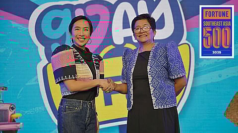 KD Dizon, VP and Head of Globe Business and Grace F. Baluyan, Assistant Secretary, Regional Operations Group, Department of Trade and Industry.