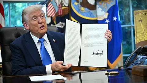U.S. visa for tech worker $100,000, residency $1M