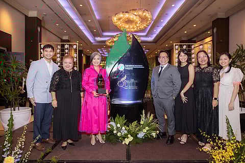 GCash Corporate Communications and Public Affairs team won three Quill awards for Communication Management, Community Relations, and Diversity and Inclusion.
(L-R) Dan Apolonia, Manager, Employee Communications; Mabel Niala, Senior Manager for Public Affairs and CSR; Gilda Maquilan, Vice President and Head of Corporate Communications and Public Affairs; Arvin Crisol, AVP and Head of Employee Experience and Communications; Cecilia Lorenzo, Manager, Employee Experience; Jhe Avila, Lead, Employee Experience; Yanna Baguyo, Lead, Employee Communications.
