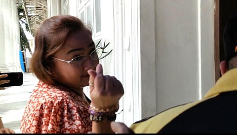 DOJ slams ‘finger heart’ sign of Discaya