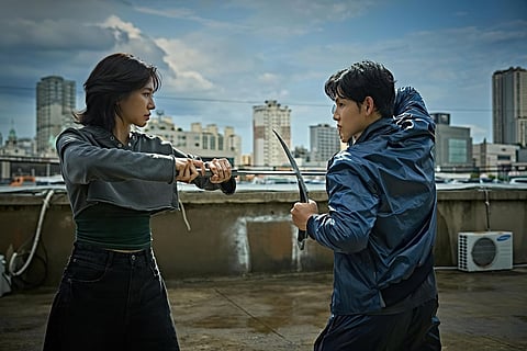 Park Gyu Young and Yim Si Wan in a scene in 'Mantis.'