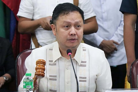 Embattled Co quits Congress amid scandal