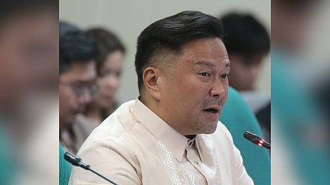 Senator JV pushes ICI takeover of probe