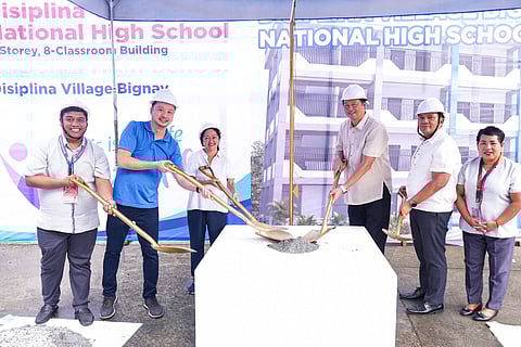 First Lady Liza Araneta-Marcos (third from left) leads the groundbreaking ceremony for the new Disiplina Village Bignay National High School in Valenzuela City, a project expected to help fulfill the dreams of many young people.