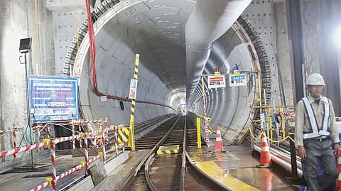 Tunnel trouble Progress continues at Camp Aguinaldo Station, Quezon City, as the Metro Manila Subway tunnel hits 244.85 meters of its 2,871.6-meter length. Funding cuts and P1.45 trillion in congressional insertions, flagged by House Minority Leader Edgar Erice as ‘negligence and collusion,’ now threaten the ambitious project’s 2030 completion.