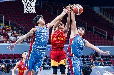 Esperanza makes waves for Staglets