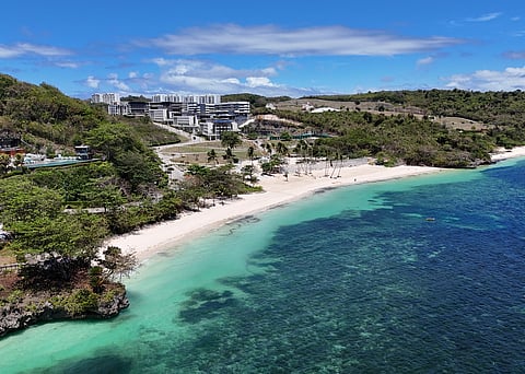 This 150-hectare integrated tourism playground, which is tucked away in Boracay’s northeastern edge and faces the Sibuyan Sea.