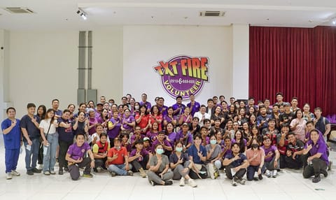 TEXTFIRE Philippines volunteers.