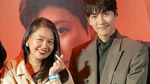 FANGIRL-turned-DAILY TRIBUNE’s reporter with her main ‘oppa’ Ji Chang Wook.