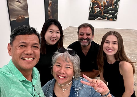 Elmer Borlongan and Plet Bolipata with Ames Yavuz Sydney founding director Cyan Yavuz (center, back), flanked by Ames Yavuz Singapore gallery director Caryl Quek to his right, and Ames Yavuz Sydney program director Rose Dolenec Hannan.