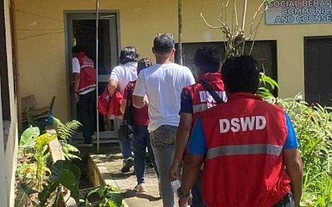 DSWD prepares 75,000 food packs for Kanlaon-affected families