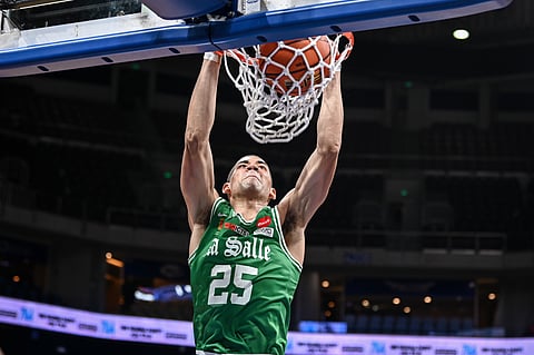 La Salle stays hot, rips UE