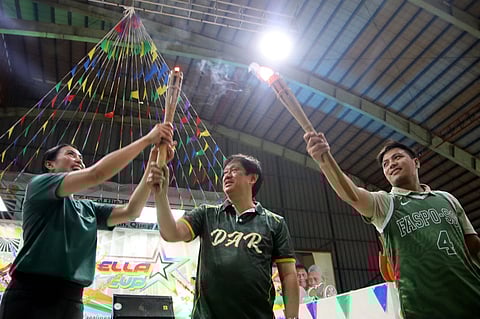 The DAR officially opened the 2025 Estrella Cup Sportsfest on Thursday, 29 October, at the DAR Central Office, with the theme “SIKLAB: Sama-samang Ipagdiwang ang Kagalingan at Lakas ng mga Atletang Lingkod-Bayan.”