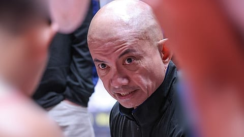 RAIN or Shine head coach Yeng Guiao reminds his team to stay focused as the Elasto Painters eye a fourth straight win and a grip of the solo lead in the PBA Season 50 Philippine Cup.