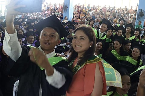 Camille Villar seeks bigger budget for science scholars