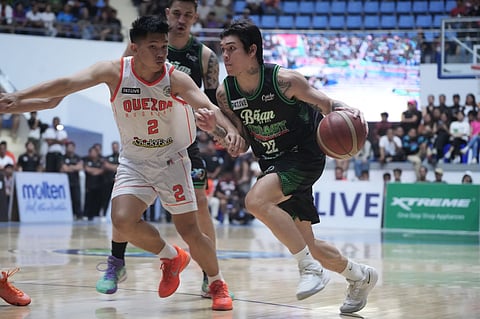 CARLO Lastimosa drops 21 points to power Biñan to a dramatic 68-65 win over Quezon Province in Game 2 of the South Division finals of the MPBL 2025 Season late Wednesday.