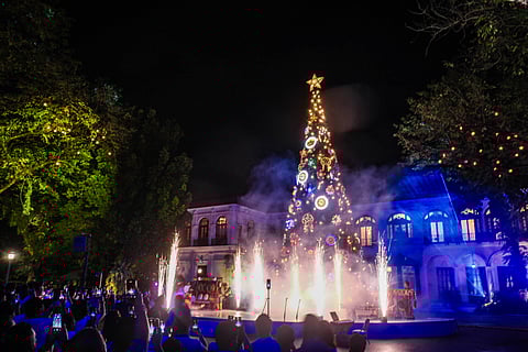The Malacañang Christmas tree stood bright with parols as ornaments.
