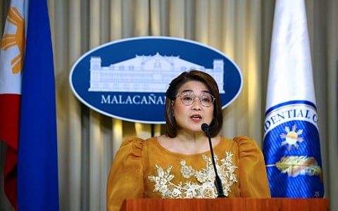 Palace warns fugitives: ‘Return or be hunted’