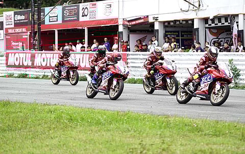 COMPETITORS group through the opening straight as the battle for the final-round podium begins.