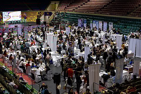 Jobseekers line up to apply for positions during the “Mega Job Fair: Trabaho Para sa Pasayeño” at the Cuneta Astrodome in Pasay City on Monday, 1 December 2025, held in celebration of the city’s 162nd founding anniversary.
Organized by the Pasay City government in partnership with the Department of Labor and Employment, the fair offers opportunities with 46 local employers, as well as applications for four overseas job openings and several government positions.
