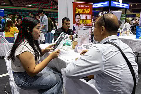 Jobseekers line up to apply for positions during the “Mega Job Fair: Trabaho Para sa Pasayeño” at the Cuneta Astrodome in Pasay City on Monday, 1 December 2025, held in celebration of the city’s 162nd founding anniversary.
Organized by the Pasay City government in partnership with the Department of Labor and Employment, the fair offers opportunities with 46 local employers, as well as applications for four overseas job openings and several government positions.