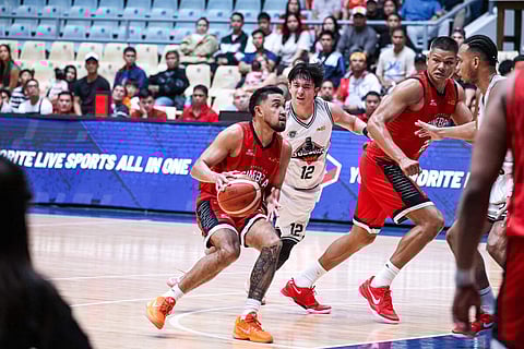 Ginebra pounds Blackwater