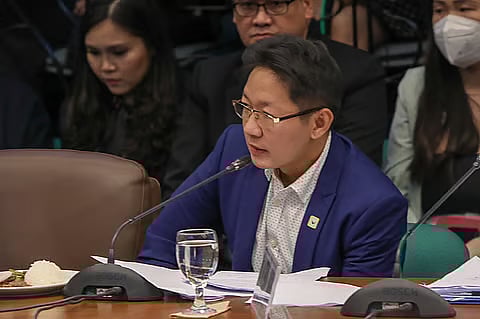 Curlee fights off Senate detention