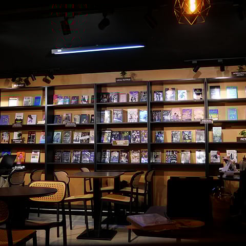SPEND your cozy journal mornings at Coffee Chapters.
