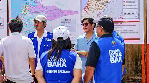 BONGBONG spearheads anti-flood offensive President Ferdinand ‘Bongbong’ Marcos Jr. led waterways clearing and cleanup operations in Bacolod on Friday as part of Oplan: Kontra Baha, personally inspecting dredging and clearing activities at Mambuloc Creek.
