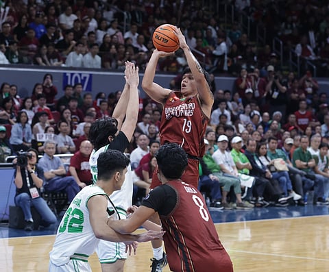 GERRY Abadiano comes to UP’s rescue in their 66-63 win over La Salle in Game 2 to even their UAAP Season 88 men’s basketball tournament best-of-three title series Sunday at the Mall of Asia Arena.