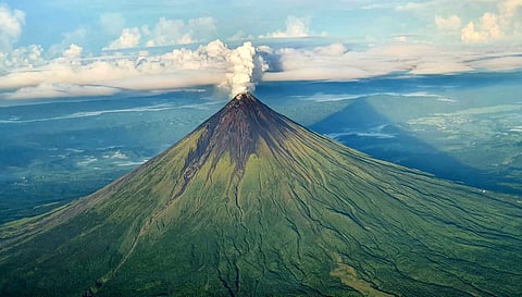 Flights near Mayon Volcano still restricted