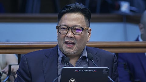 SENATOR JV Ejercito