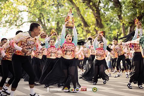 TRIBU Salognon filled the streets with a joyful, energetic and crowd-moving performance during the Pamukaw celebration that opens the Dinagyang Festival, a true celebration of faith and festivity.