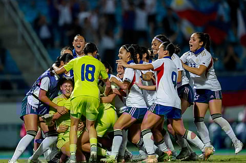 THE national women’s football team erupts in celebration after beating Vietnam to win the gold medal in the 33rd Southeast Asian Games late Thursday.