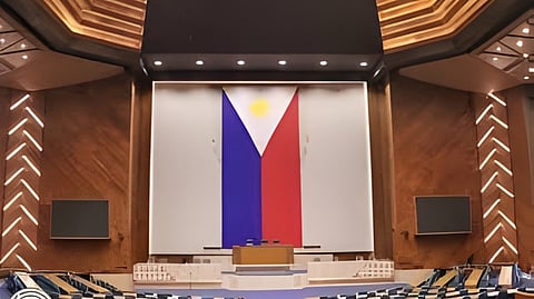 Gloomy holidays amid House shakeup