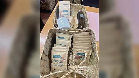 DAILY TRIBUNE is sourcing its corporate gifts from participating MSMEs like Kapelipino’s ground coffee, cup and honey.
