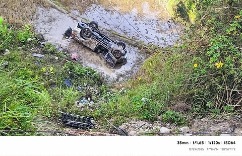 A lady driver was dead while five of her companions suffered multiple injuries after their vehicle crashed in the evening of December 28, 2025 at Barangay Guinaoang, Bontoc, Mountain Province.