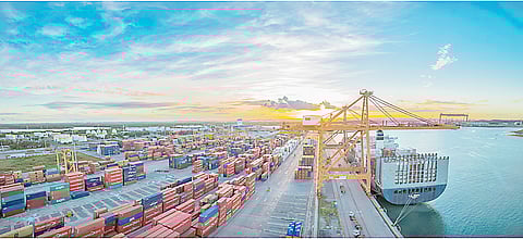 TECON Suape, the largest and most modern container-handling facility in Pernambuco, Brazil, which is operated by ICTSI (International Container Terminal Services Inc.) was presented the 2025 Ocean Friend seal by the Suape Port Industrial Complex. The award underscores the company’s commitment to sustainability and ocean protection. The award was presented at Suape Conecta, an event organized by the Suape Port Industrial Complex.