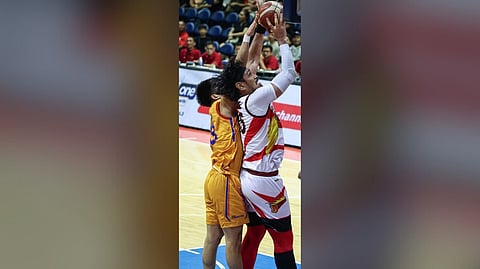 JUNE Mar Fajardo and San Miguel Beer are in top form entering their semifinal duel with Barangay Ginebra in the PBA Philippine Cup on Sunday.