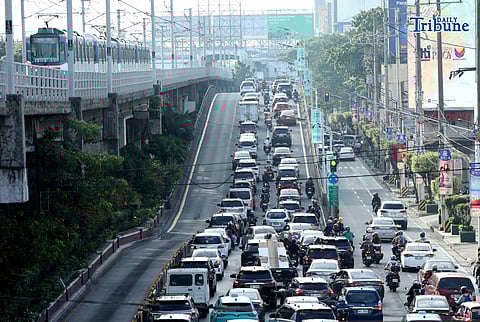 MMDA exempts fuel, cargo trucks; sets Holy Week traffic plan
