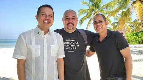 L-R: Aklan Gov.Jose Enrique M. Miraflores, coach Vince Garcia and Provincial Assessor Kokoy B. Soguilon.