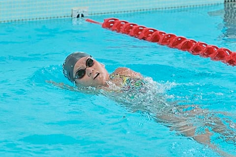 ANGEL Otom is favored to give glory to the country when she competes in the swimming competition of the 13th ASEAN Para Games in Thailand from 20 to 26 January.