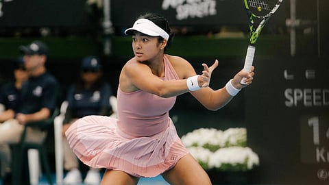 ALEX Eala flexes enough muscle in overpowering Croatian world No. 82 Petra Marcinko in their Last 16 match in the Auckland Open on Thursday in New Zealand.
