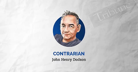 Nine women, one Rizal, too many frames