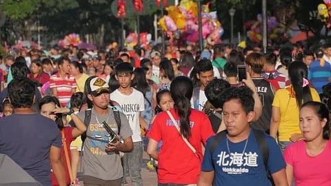 94% of Filipinos say corruption still widespread despite probes, resignations — survey